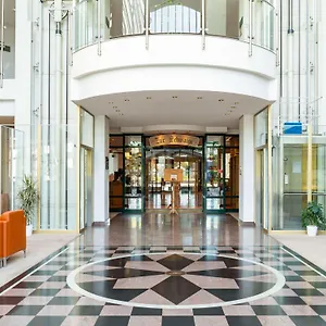 Atomis Munich Airport By Mercure **** Oberding